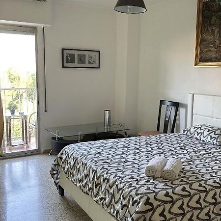 Habitaciones Con O Sin Balcon 바달로나 외부 사진